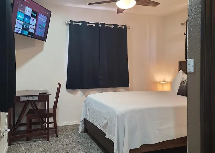 Holiday home 070b Grand Canyon With Kitchenette Near South Rim Sleeps 4 *